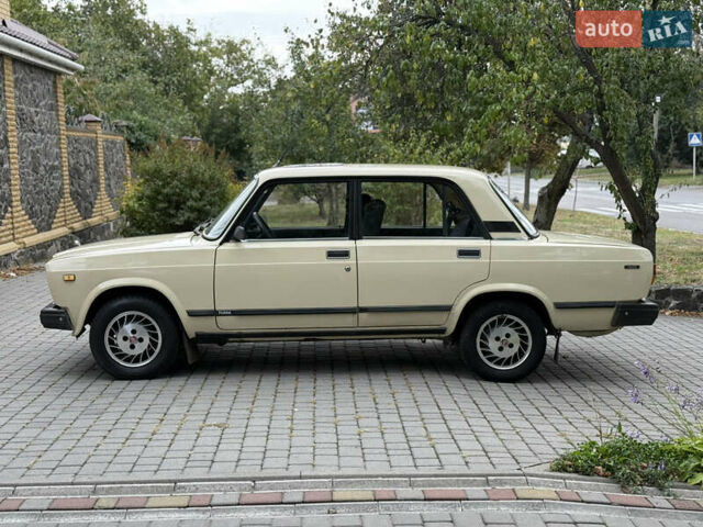 Бежевый ВАЗ 2107, объемом двигателя 1.6 л и пробегом 73 тыс. км за 2800 $, фото 6 на Automoto.ua
