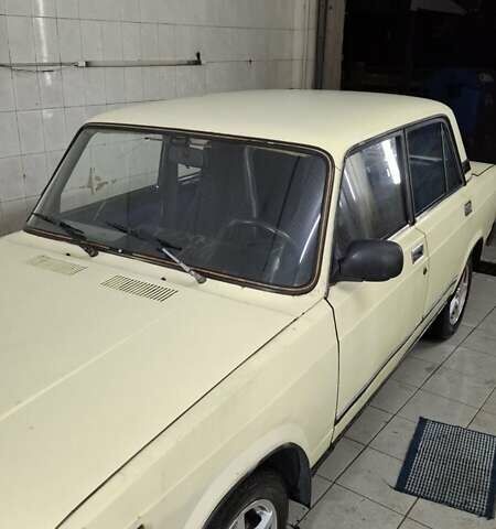 Бежевый ВАЗ 2107, объемом двигателя 1.6 л и пробегом 200 тыс. км за 1000 $, фото 4 на Automoto.ua