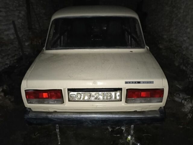 Бежевый ВАЗ 2107, объемом двигателя 1 л и пробегом 400 тыс. км за 650 $, фото 2 на Automoto.ua