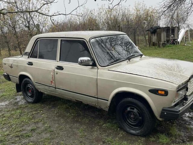 Бежевый ВАЗ 2107, объемом двигателя 1.5 л и пробегом 123 тыс. км за 572 $, фото 3 на Automoto.ua