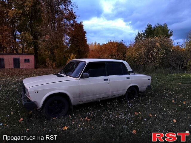ВАЗ 2107 1994 у Ахтырке на Automoto.ua Бежевий ВАЗ 2107, об'ємом двигуна 1.5 л та пробігом 0 тис. км за 650 $, фото 3 на Automoto.ua