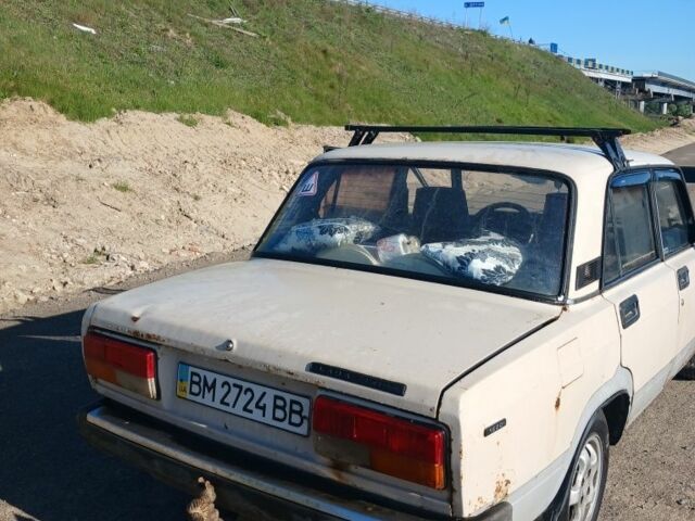 Бежевый ВАЗ 2107, объемом двигателя 0 л и пробегом 250 тыс. км за 1000 $, фото 1 на Automoto.ua