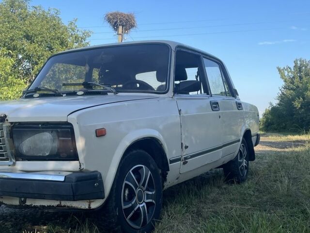 Бежевый ВАЗ 2107, объемом двигателя 1 л и пробегом 28 тыс. км за 500 $, фото 1 на Automoto.ua