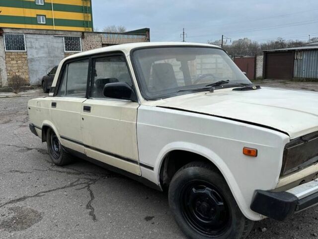 Бежевый ВАЗ 2107, объемом двигателя 0 л и пробегом 219 тыс. км за 600 $, фото 6 на Automoto.ua