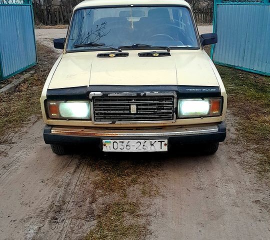 Бежевый ВАЗ 2107, объемом двигателя 16 л и пробегом 0 тыс. км за 600 $, фото 3 на Automoto.ua