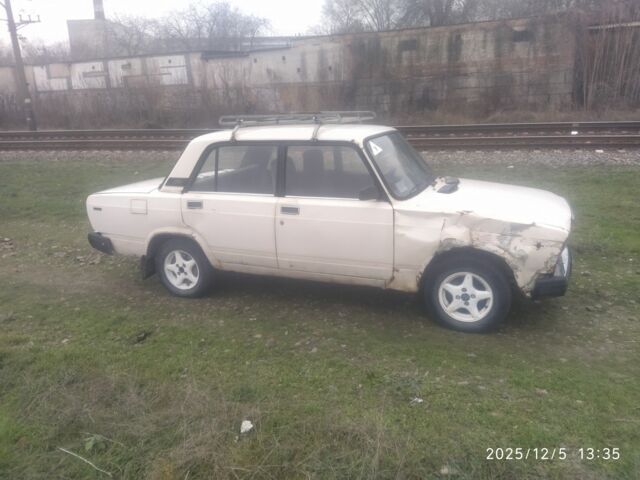 Бежевий ВАЗ 2107, об'ємом двигуна 0 л та пробігом 1000 тис. км за 570 $, фото 3 на Automoto.ua