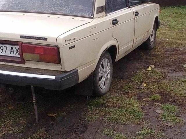 ВАЗ 2107 1995 в Гребенке на Automoto.ua Бежевый ВАЗ 2107, объемом двигателя 1.6 л и пробегом 88 тыс. км за 404 $, фото 3 на Automoto.ua