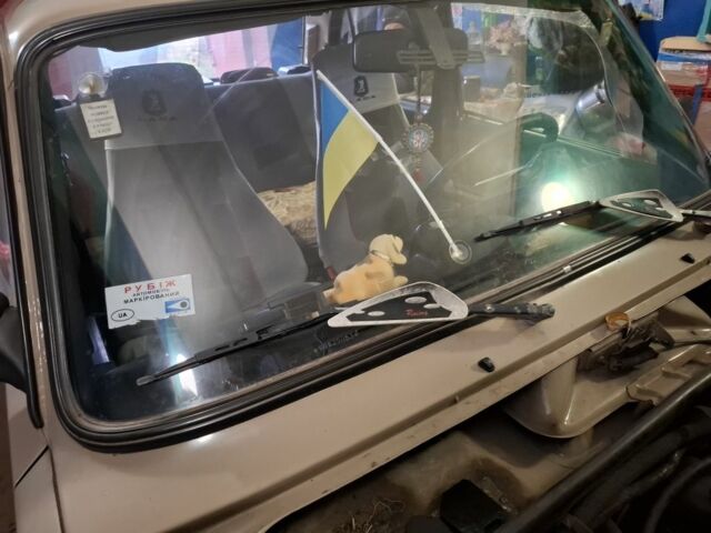 Бежевый ВАЗ 2107, объемом двигателя 1.4 л и пробегом 70 тыс. км за 1000 $, фото 7 на Automoto.ua