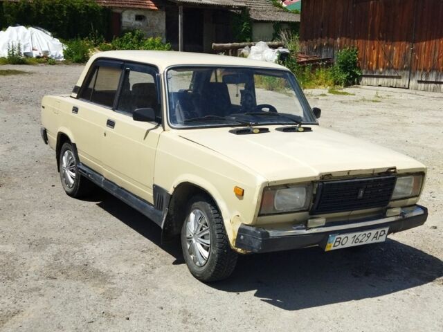Бежевый ВАЗ 2107, объемом двигателя 0 л и пробегом 95 тыс. км за 550 $, фото 2 на Automoto.ua