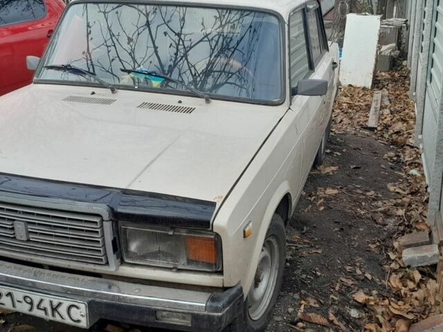 Бежевий ВАЗ 2107, об'ємом двигуна 1.5 л та пробігом 32 тис. км за 750 $, фото 1 на Automoto.ua