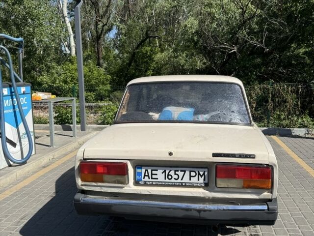 Бежевый ВАЗ 2107, объемом двигателя 1.6 л и пробегом 88 тыс. км за 800 $, фото 4 на Automoto.ua