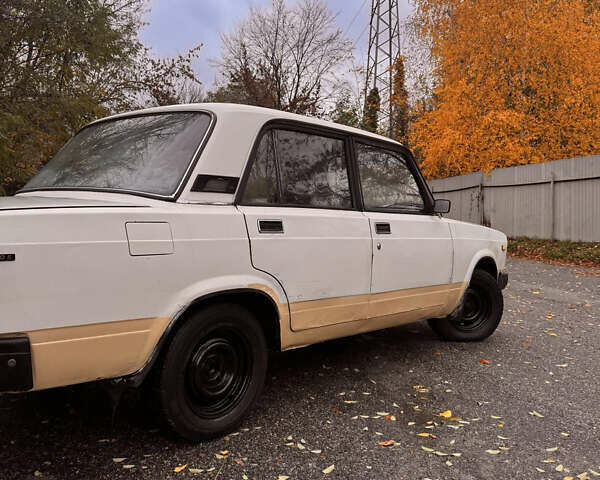 Бежевый ВАЗ 2107, объемом двигателя 1.45 л и пробегом 100 тыс. км за 700 $, фото 2 на Automoto.ua