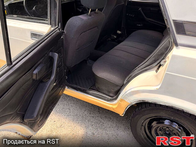 Бежевый ВАЗ 2107, объемом двигателя 1.5 л и пробегом 0 тыс. км за 800 $, фото 8 на Automoto.ua