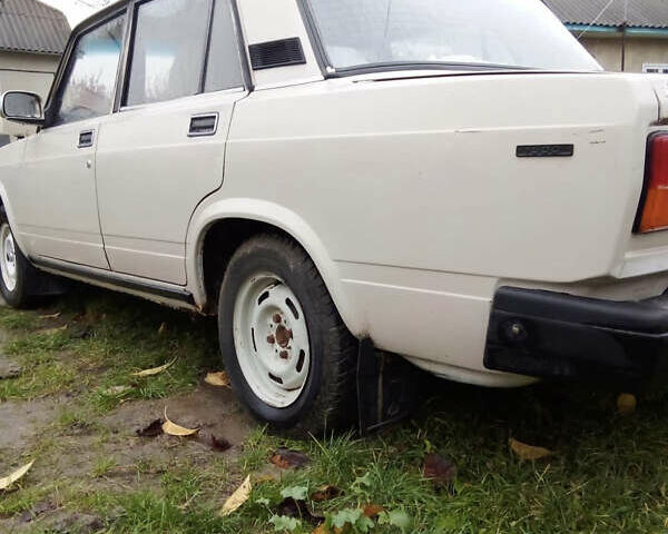 Бежевый ВАЗ 2107, объемом двигателя 1.5 л и пробегом 120 тыс. км за 1200 $, фото 5 на Automoto.ua