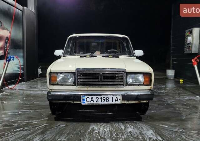 Бежевий ВАЗ 2107, об'ємом двигуна 1.58 л та пробігом 455 тис. км за 472 $, фото 1 на Automoto.ua