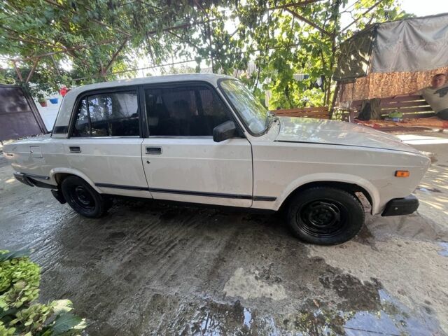 Бежевый ВАЗ 2107, объемом двигателя 1.7 л и пробегом 17 тыс. км за 850 $, фото 2 на Automoto.ua