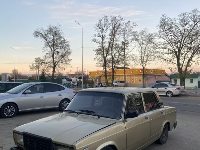 Бежевый ВАЗ 2107, объемом двигателя 1.6 л и пробегом 3 тыс. км за 1100 $, фото 1 на Automoto.ua