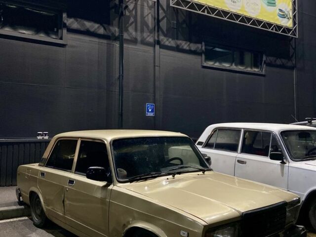 Бежевый ВАЗ 2107, объемом двигателя 1.6 л и пробегом 3 тыс. км за 1100 $, фото 5 на Automoto.ua