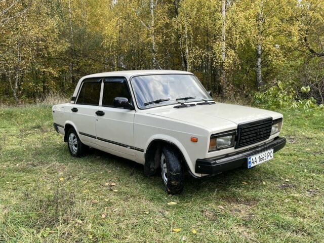 ВАЗ 2107 1996 в Чернигове на Automoto.ua Бежевый ВАЗ 2107, объемом двигателя 1.6 л и пробегом 120 тыс. км за 800 $, фото 6 на Automoto.ua