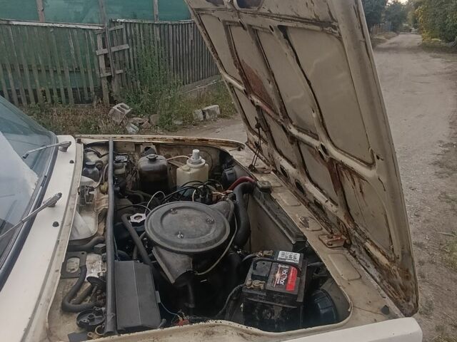 ВАЗ 2107 1997 в Днепре (Днепропетровске) на Automoto.ua Бежевый ВАЗ 2107, объемом двигателя 0 л и пробегом 160 тыс. км за 359 $, фото 4 на Automoto.ua