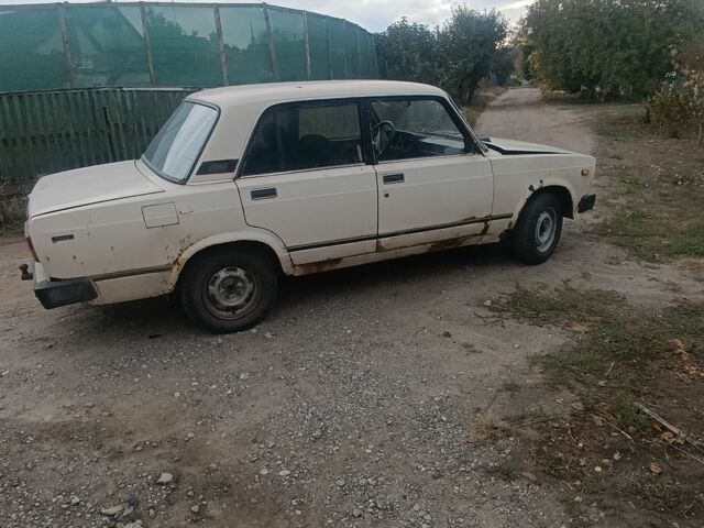 ВАЗ 2107 1997 в Днепре (Днепропетровске) на Automoto.ua Бежевый ВАЗ 2107, объемом двигателя 0 л и пробегом 160 тыс. км за 359 $, фото 3 на Automoto.ua