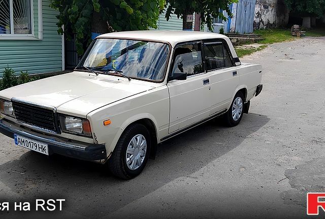 Бежевый ВАЗ 2107, объемом двигателя 1.5 л и пробегом 198 тыс. км за 1100 $, фото 4 на Automoto.ua