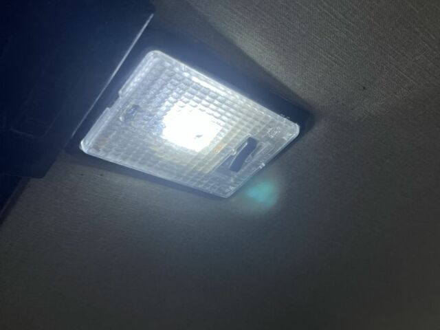 Бежевый ВАЗ 2107, объемом двигателя 1.5 л и пробегом 100 тыс. км за 550 $, фото 7 на Automoto.ua