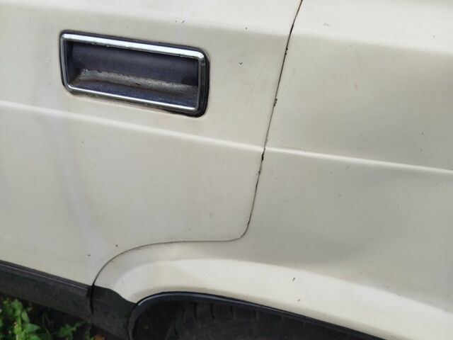 Бежевый ВАЗ 2107, объемом двигателя 1.5 л и пробегом 200 тыс. км за 237 $, фото 1 на Automoto.ua