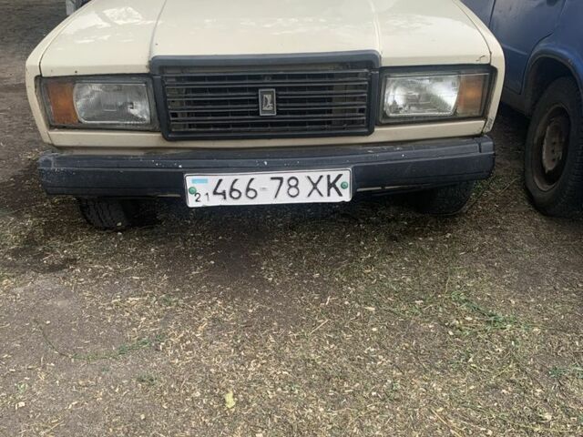 Бежевый ВАЗ 2107, объемом двигателя 1.5 л и пробегом 150 тыс. км за 594 $, фото 5 на Automoto.ua