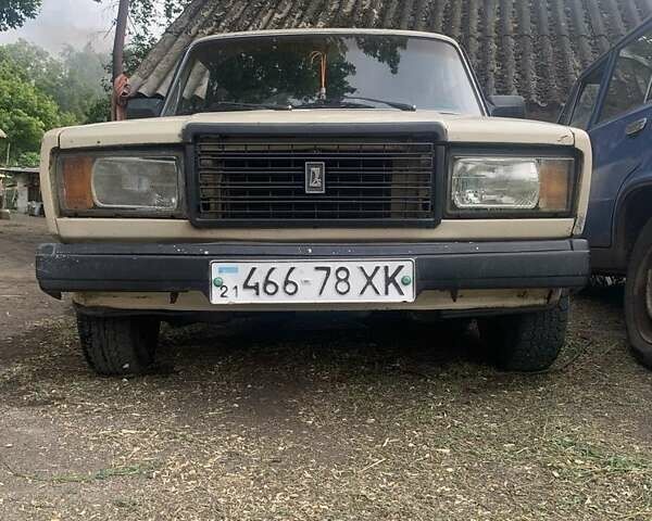 Бежевый ВАЗ 2107, объемом двигателя 1.5 л и пробегом 150 тыс. км за 594 $, фото 3 на Automoto.ua