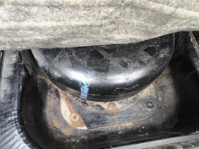 Черный ВАЗ 2107, объемом двигателя 1 л и пробегом 150 тыс. км за 1100 $, фото 6 на Automoto.ua