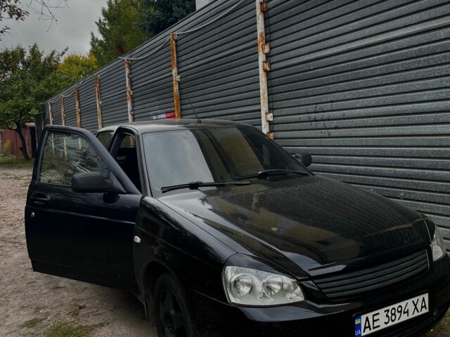 ВАЗ 2107 2011 у Дніпро (Дніпропетровську) на Automoto.ua Чорний ВАЗ 2107, об'ємом двигуна 1.6 л та пробігом 180 тис. км за 3450 $, фото 2 на Automoto.ua