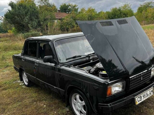 ВАЗ 2107 1990 у Прилуках на Automoto.ua Чорний ВАЗ 2107, об'ємом двигуна 0 л та пробігом 64 тис. км за 750 $, фото 7 на Automoto.ua