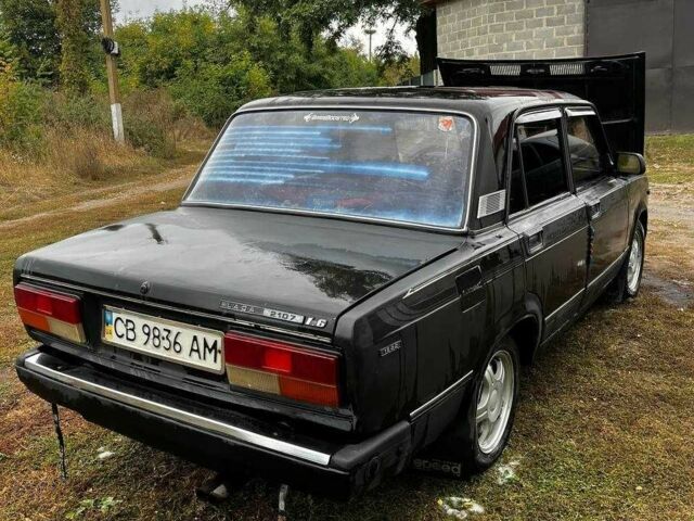 ВАЗ 2107 1990 у Прилуках на Automoto.ua Чорний ВАЗ 2107, об'ємом двигуна 0 л та пробігом 64 тис. км за 750 $, фото 10 на Automoto.ua