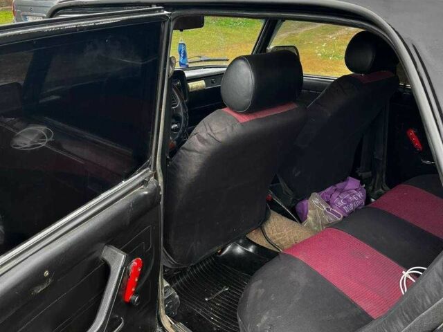 ВАЗ 2107 1990 у Прилуках на Automoto.ua Чорний ВАЗ 2107, об'ємом двигуна 0 л та пробігом 64 тис. км за 750 $, фото 3 на Automoto.ua