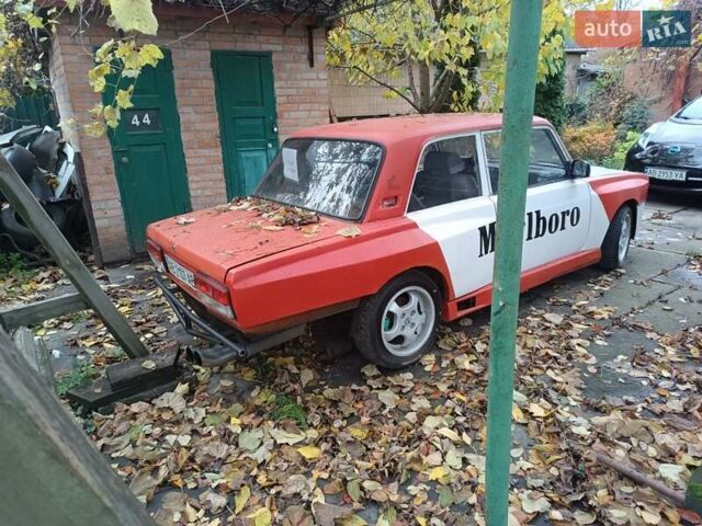 ВАЗ 2107 1989 в Виннице на Automoto.ua Черный ВАЗ 2107, объемом двигателя 0.13 л и пробегом 100 тыс. км за 1000 $, фото 2 на Automoto.ua