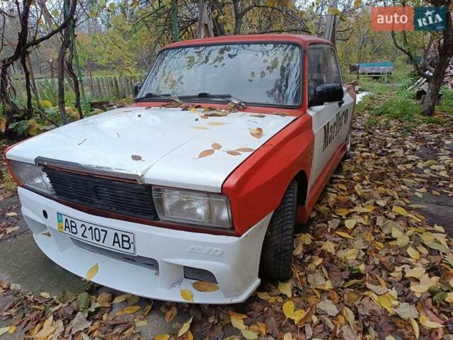 ВАЗ 2107 1989 в Виннице на Automoto.ua Черный ВАЗ 2107, объемом двигателя 0.13 л и пробегом 100 тыс. км за 1000 $, фото 3 на Automoto.ua