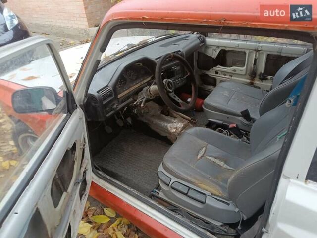 ВАЗ 2107 1989 в Виннице на Automoto.ua Черный ВАЗ 2107, объемом двигателя 0.13 л и пробегом 100 тыс. км за 1000 $, фото 1 на Automoto.ua