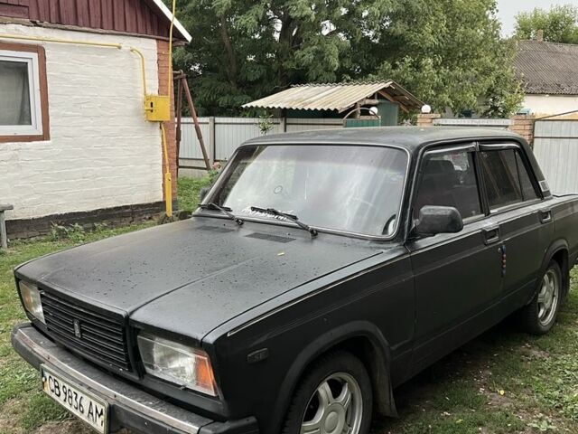 Черный ВАЗ 2107, объемом двигателя 1.3 л и пробегом 91 тыс. км за 900 $, фото 1 на Automoto.ua