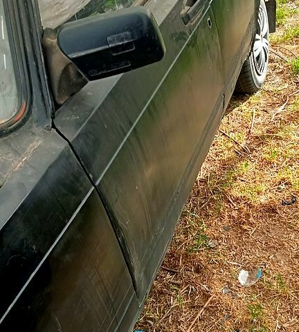 Чорний ВАЗ 2107, об'ємом двигуна 16 л та пробігом 500 тис. км за 805 $, фото 4 на Automoto.ua