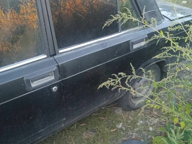 Чорний ВАЗ 2107, об'ємом двигуна 2 л та пробігом 44 тис. км за 631 $, фото 1 на Automoto.ua
