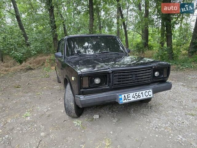 ВАЗ 2107 1997 в Днепре (Днепропетровске) на Automoto.ua Черный ВАЗ 2107, объемом двигателя 1.45 л и пробегом 123 тыс. км за 1300 $, фото 2 на Automoto.ua