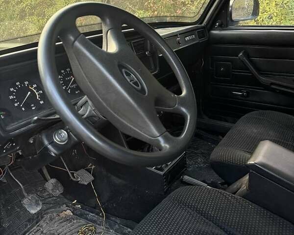 ВАЗ 2107 1998 в Лубнах на Automoto.ua Черный ВАЗ 2107, объемом двигателя 1.5 л и пробегом 111 тыс. км за 653 $, фото 4 на Automoto.ua