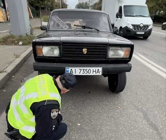 Черный ВАЗ 2107, объемом двигателя 1.5 л и пробегом 96 тыс. км за 1500 $, фото 9 на Automoto.ua