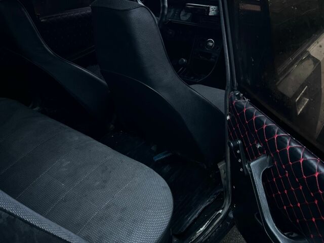 Черный ВАЗ 2107, объемом двигателя 1.5 л и пробегом 1 тыс. км за 1300 $, фото 3 на Automoto.ua