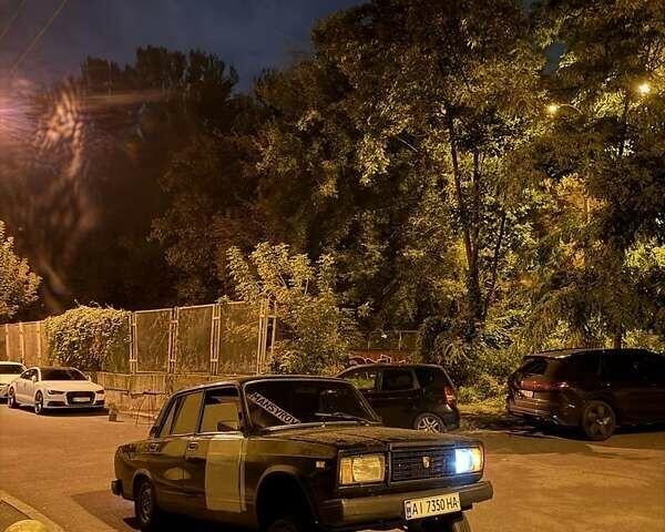 Черный ВАЗ 2107, объемом двигателя 1.5 л и пробегом 96 тыс. км за 1500 $, фото 7 на Automoto.ua