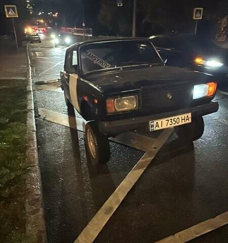 Черный ВАЗ 2107, объемом двигателя 1.5 л и пробегом 96 тыс. км за 1500 $, фото 6 на Automoto.ua