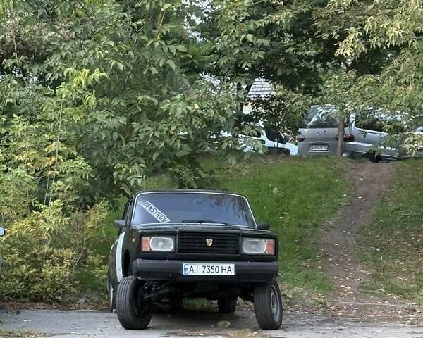 Черный ВАЗ 2107, объемом двигателя 1.5 л и пробегом 96 тыс. км за 1500 $, фото 2 на Automoto.ua