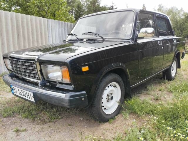 Черный ВАЗ 2107, объемом двигателя 1.5 л и пробегом 77 тыс. км за 1194 $, фото 1 на Automoto.ua