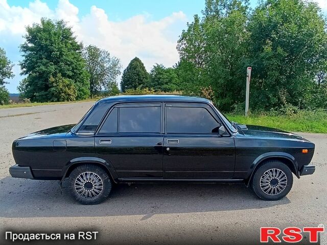 Чорний ВАЗ 2107, об'ємом двигуна 1.5 л та пробігом 0 тис. км за 3400 $, фото 2 на Automoto.ua